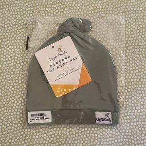 NWT Copper Pearl top knot hat sz 0-4 “Briar”